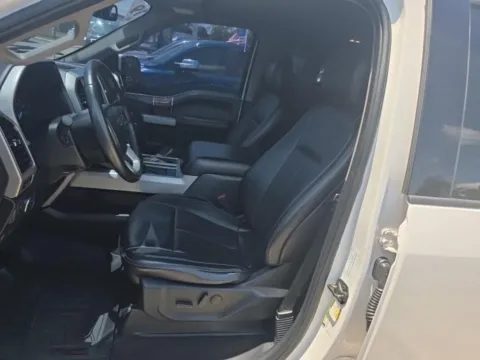 More photos of 2019 Ford F-150 Lariat at Indy Auto Man - Indianapolis, IN