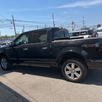 More photos of 2018 Ford F-150 Platinum at Indy Auto Man - Indianapolis, IN
