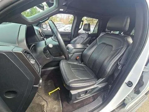 More photos of 2021 Ford Expedition Max Limited at Indy Auto Man - Indianapolis, IN