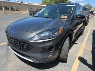 Photos of 2020 Ford Escape Hybrid SE Sport for sale in Indianapolis, IN at Indy Auto Man - Indianapolis