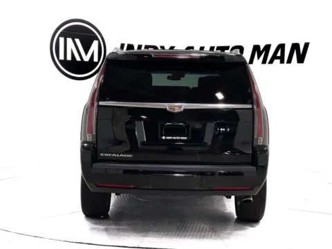 More photos of 2018 Cadillac Escalade Platinum Edition at Indy Auto Man - Indianapolis, IN