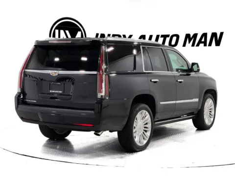 More photos of 2018 Cadillac Escalade Platinum Edition at Indy Auto Man - Indianapolis, IN