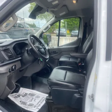 More photos of 2020 Ford Transit-250 at Indy Auto Man - Indianapolis, IN