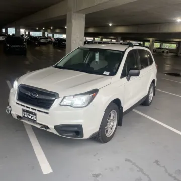Photos of 2018 Subaru Forester 2.5i for sale in Indianapolis, IN at Indy Auto Man - Indianapolis