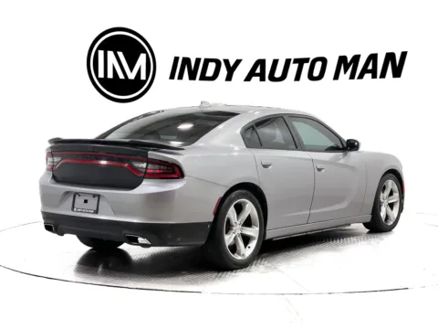 More photos of 2016 Dodge Charger R/T at Indy Auto Man - Indianapolis, IN