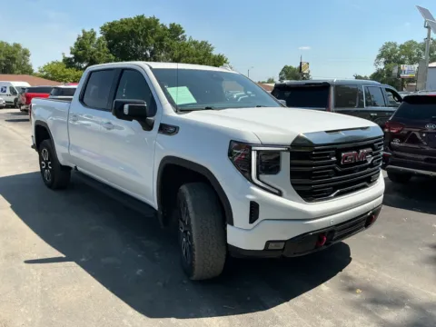 Photos of 2022 GMC Sierra 1500 AT4 for sale in Indianapolis, IN at Indy Auto Man - Indianapolis