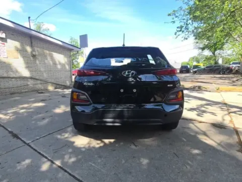 Another view of 2018 Hyundai Kona SE for sale in Indianapolis, IN at Indy Auto Man - Indianapolis