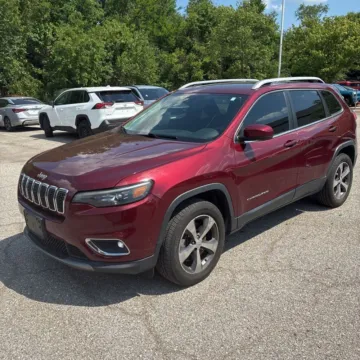 Photos of 2020 Jeep Cherokee Limited for sale in Indianapolis, IN at Indy Auto Man - Indianapolis