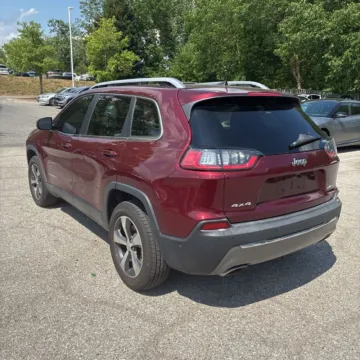 More photos of 2020 Jeep Cherokee Limited at Indy Auto Man - Indianapolis, IN