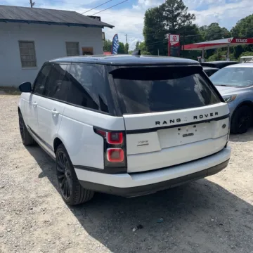 More photos of 2019 Land Rover Range Rover 3.0L V6 Supercharged HSE at Indy Auto Man - Indianapolis, IN