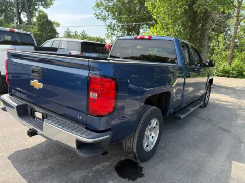 Another view of 2015 Chevrolet Silverado 1500 LT LT1 for sale in Indianapolis, IN at Indy Auto Man - Indianapolis
