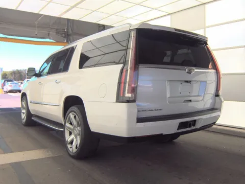 More photos of 2018 Cadillac Escalade ESV Luxury at Indy Auto Man - Indianapolis, IN