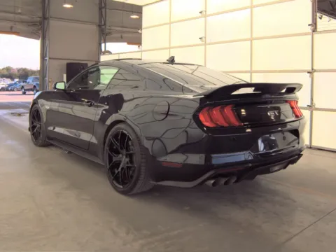More photos of 2021 Ford Mustang GT Premium at Indy Auto Man - Indianapolis, IN