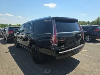 More photos of 2018 Cadillac Escalade ESV Premium at Indy Auto Man - Indianapolis, IN