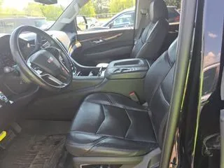 More photos of 2018 Cadillac Escalade ESV Premium at Indy Auto Man - Indianapolis, IN