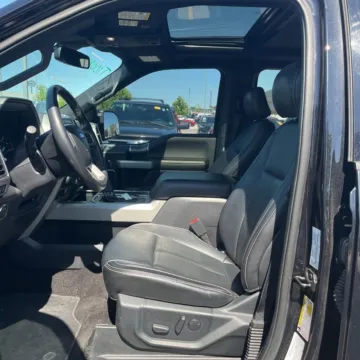 More photos of 2019 Ford F-150 Lariat at Indy Auto Man - Indianapolis, IN