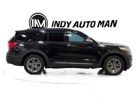 Another view of 2021 Ford Explorer XLT for sale in Indianapolis, IN at Indy Auto Man - Indianapolis