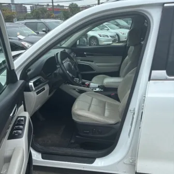 More photos of 2020 Kia Telluride EX at Indy Auto Man - Indianapolis, IN