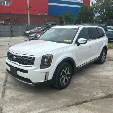 Photos of 2020 Kia Telluride EX for sale in Indianapolis, IN at Indy Auto Man - Indianapolis