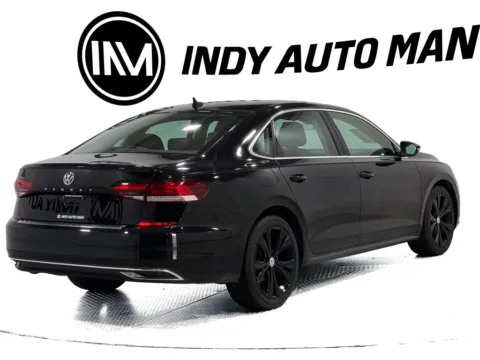 More photos of 2021 Volkswagen Passat 2.0T SE at Indy Auto Man - Indianapolis, IN