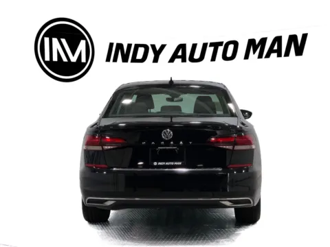 More photos of 2021 Volkswagen Passat 2.0T SE at Indy Auto Man - Indianapolis, IN