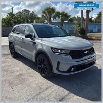 Gray 2022 Kia Sorento SX for sale in Indianapolis, IN