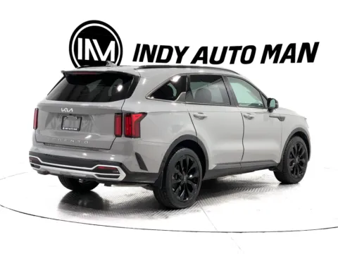 More photos of 2022 Kia Sorento SX at Indy Auto Man - Indianapolis, IN
