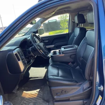More photos of 2018 Chevrolet Silverado 1500 LT LT2 at Indy Auto Man - Indianapolis, IN