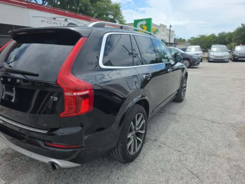 Another view of 2019 Volvo XC90 T5 Momentum for sale in Indianapolis, IN at Indy Auto Man - Indianapolis
