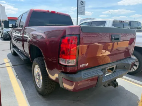 More photos of 2013 GMC Sierra 2500HD Denali at Indy Auto Man - Indianapolis, IN