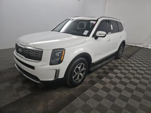 Photos of 2020 Kia Telluride EX for sale in Indianapolis, IN at Indy Auto Man - Indianapolis
