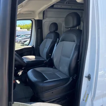 More photos of 2023 Ram ProMaster 2500 High Roof at Indy Auto Man - Indianapolis, IN