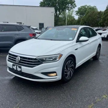 Photos of 2021 Volkswagen Jetta SEL Premium for sale in Indianapolis, IN at Indy Auto Man - Indianapolis
