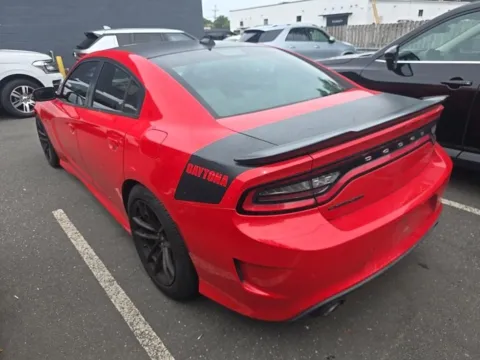 More photos of 2019 Dodge Charger R/T Scat Pack at Indy Auto Man - Indianapolis, IN