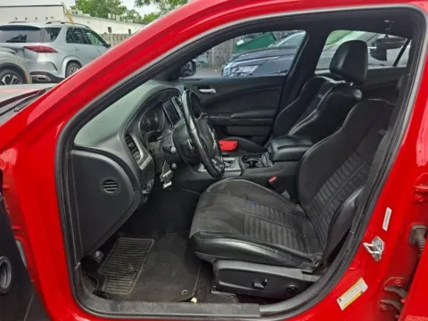 More photos of 2019 Dodge Charger R/T Scat Pack at Indy Auto Man - Indianapolis, IN
