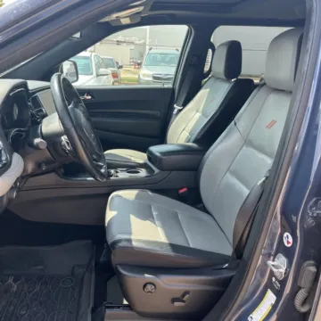 More photos of 2021 Dodge Durango R/T at Indy Auto Man - Indianapolis, IN