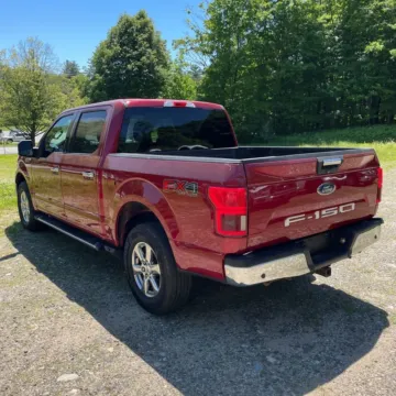 More photos of 2018 Ford F-150 XLT at Indy Auto Man - Indianapolis, IN