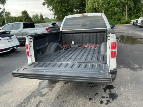 More photos of 2014 Ford F-150 XL at Indy Auto Man - Indianapolis, IN