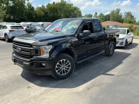 Photos of 2019 Ford F-150 XLT for sale in Indianapolis, IN at Indy Auto Man - Indianapolis