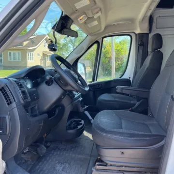 More photos of 2023 Ram ProMaster 2500 High Roof at Indy Auto Man - Indianapolis, IN