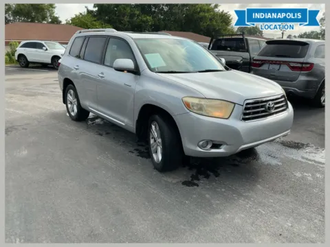 Silver 2008 Toyota Highlander Limited for sale in Indianapolis, IN