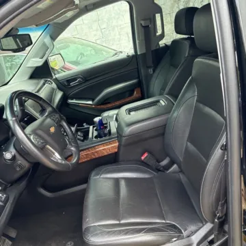 More photos of 2017 Chevrolet Tahoe Premier at Indy Auto Man - Indianapolis, IN