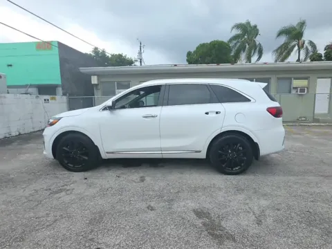 More photos of 2019 Kia Sorento SX Limited at Indy Auto Man - Indianapolis, IN