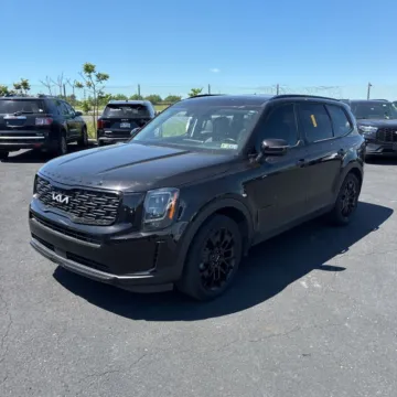 Photos of 2022 Kia Telluride EX for sale in Indianapolis, IN at Indy Auto Man - Indianapolis