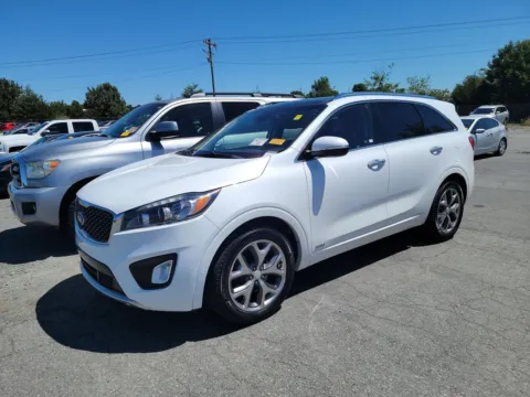Photos of 2018 Kia Sorento SX for sale in Indianapolis, IN at Indy Auto Man - Indianapolis