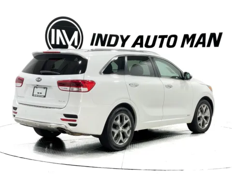 More photos of 2018 Kia Sorento SX at Indy Auto Man - Indianapolis, IN