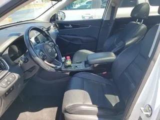 More photos of 2018 Kia Sorento SX at Indy Auto Man - Indianapolis, IN