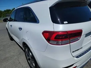 More photos of 2018 Kia Sorento SX at Indy Auto Man - Indianapolis, IN