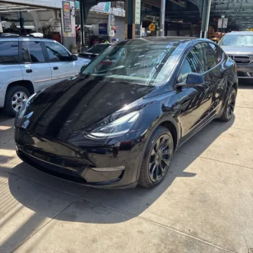 Photos of 2023 Tesla Model Y Long Range for sale in Indianapolis, IN at Indy Auto Man - Indianapolis