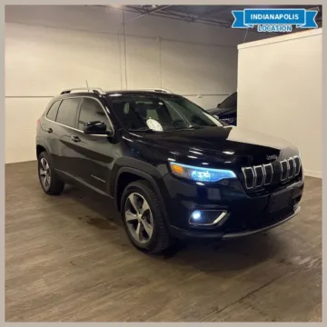 Black 2019 Jeep Cherokee Limited for sale in Indianapolis, IN